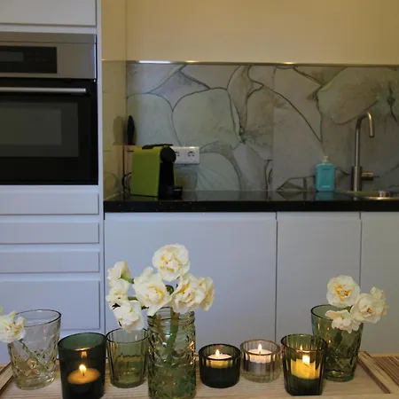 Bloom-inn Gastvrij Genieten 펜션 *