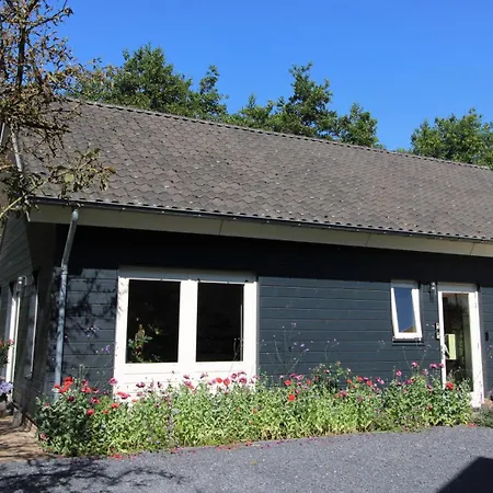 Holiday home Bloom-inn Gastvrij Genieten Doornenburg