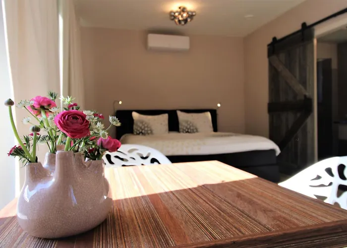 Bloom-inn Gastvrij Genieten Nyaraló